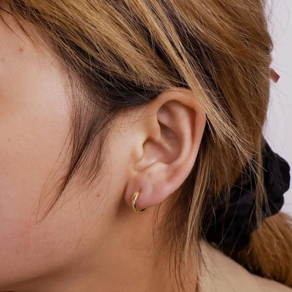 ❤️Women Gold Plated Cartilage Earring Hoop Earring Set Piercing Small  Jewelry - Picture 3 of 7